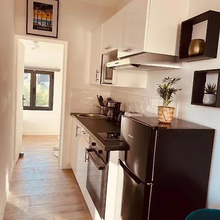La Marguerite Apartment *
